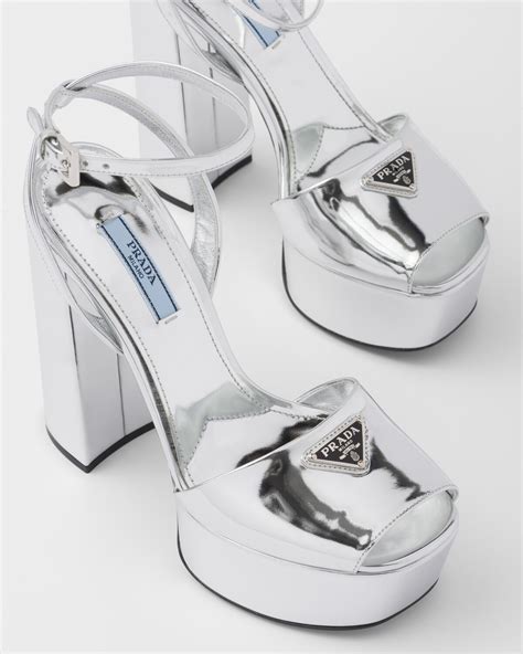 prada zehentrenner silber|Silver Metallic Leather Platform Sandals .